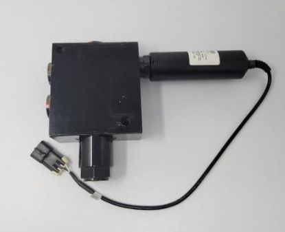 Picture of NEW LEADER 306270 40 GPM VALVE WITH 306272 CARTRIDGE AND 306271 MANIFOLD